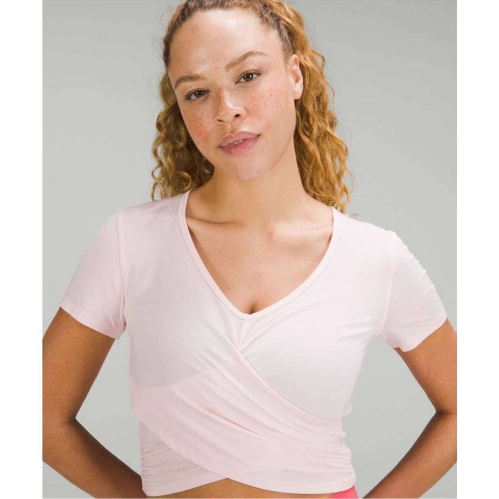 Lululemon modal-blend yoga shirt - Strawberry Milkshake size S